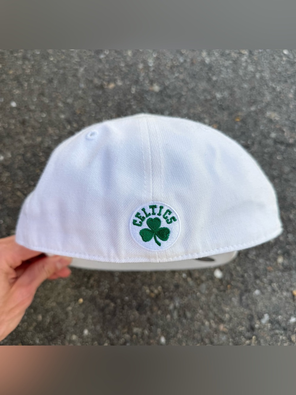 Boston Celtics Adidas Fitted Hat 7 1/4 Adult Men NBA White Clover Playoffs - Picture 5 of 10